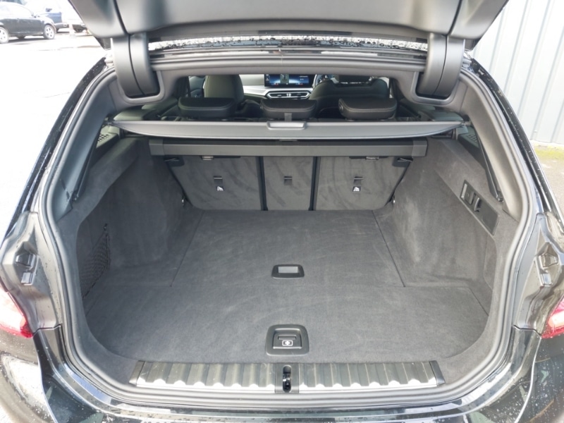 Used BMW 3 Series 2024 for sale - 76970357: Photo 8