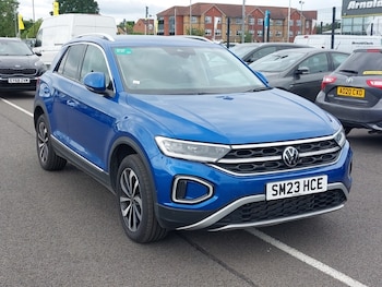 Used Volkswagen T-Roc 2023 for sale - 78940714: Photo