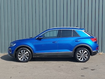 Used Volkswagen T-Roc 2023 for sale - 78940714: Photo