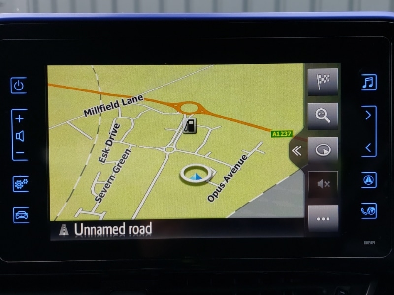 Used Toyota C-HR 2017 for sale - 78013511: Photo 11