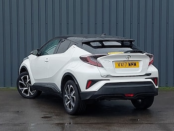 Used Toyota C-HR 2017 for sale - 78013511: Photo