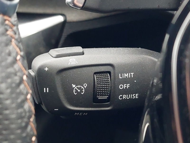 Used Peugeot 3008 2023 for sale - 76880454: Photo 14