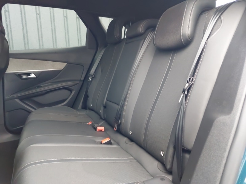 Used Peugeot 3008 2023 for sale - 76880454: Photo 6