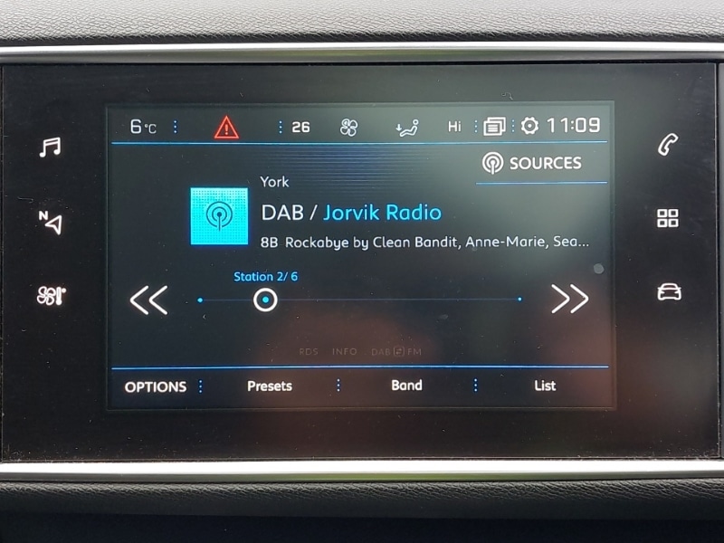 Used Peugeot 308 2018 for sale - 76614041: Photo 19