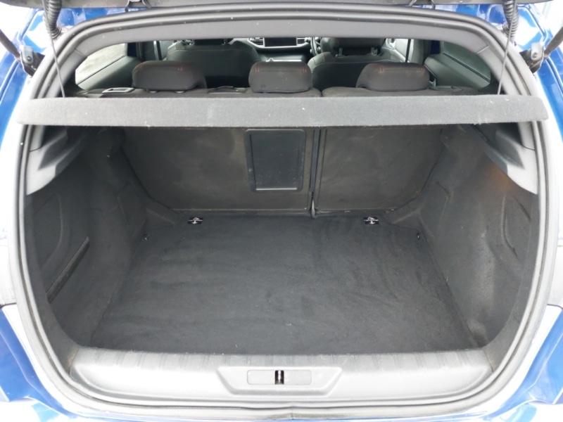 Used Peugeot 308 2018 for sale - 76614041: Photo 8