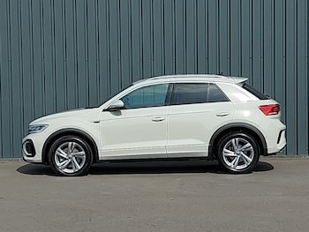 Used Volkswagen T-Roc 2024 for sale - 75395433: Photo