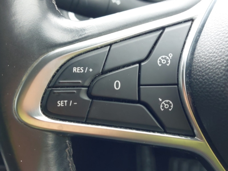 Used Renault Clio 2020 for sale - 76901936: Photo 13