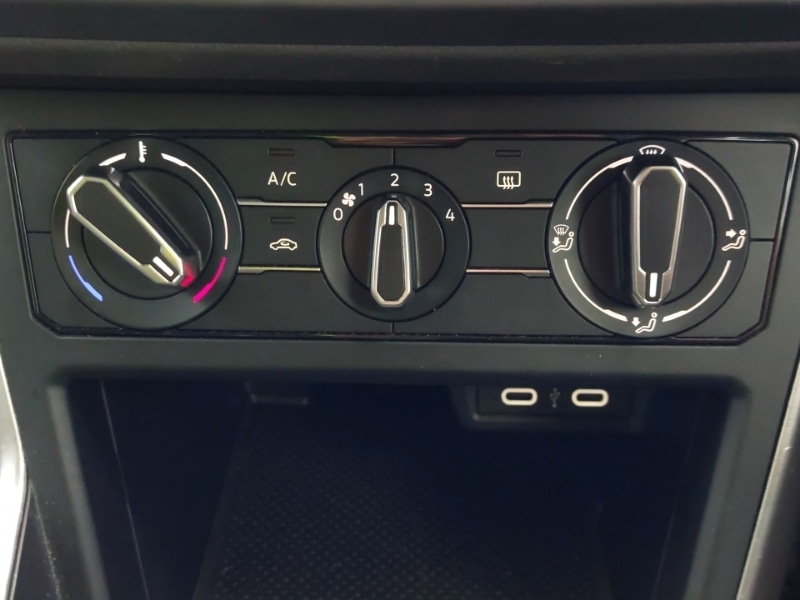 Used Volkswagen Polo 2023 for sale - 77047290: Photo 15