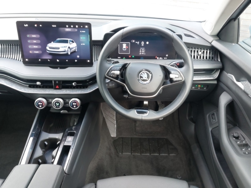 Used Skoda Superb 2024 for sale - 77536817: Photo 7