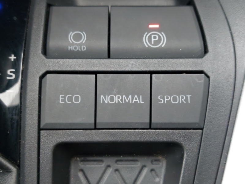 Used Toyota RAV4 2022 for sale - 76533481: Photo 15