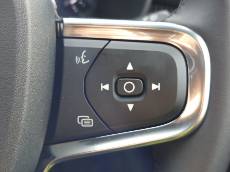 Used Volvo XC40 2025 for sale - 76465119: Photo 14