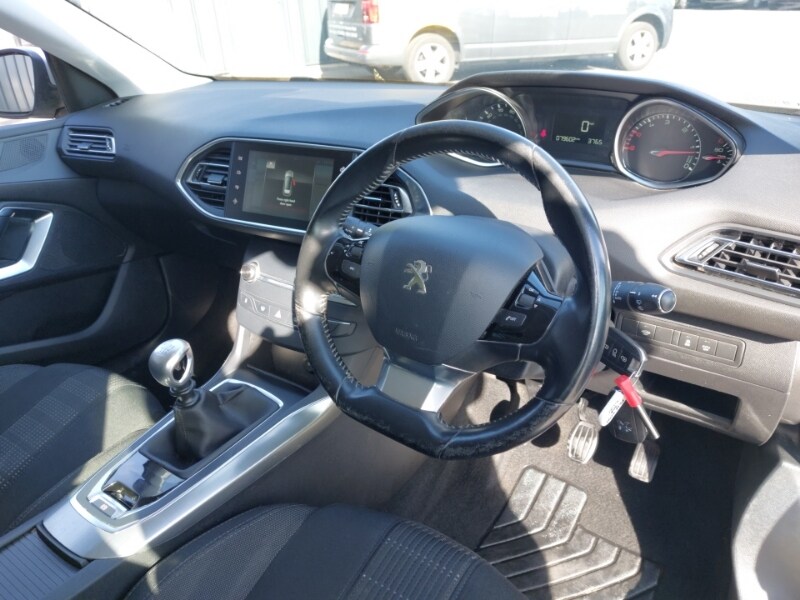 Used Peugeot 308 2016 for sale - 78155983: Photo 12