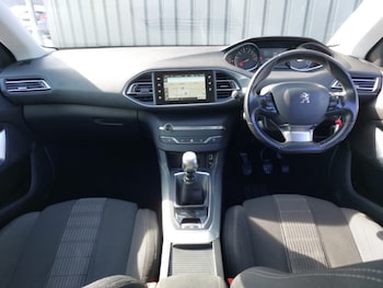 Used Peugeot 308 2016 for sale - 78155983: Photo