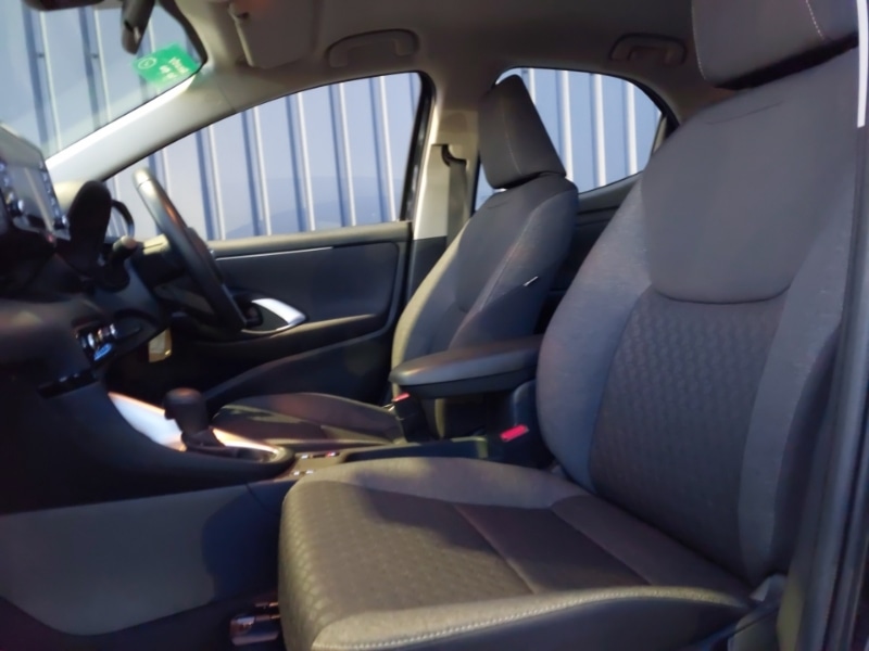 Used Toyota Yaris 2022 for sale - 77130072: Photo 5