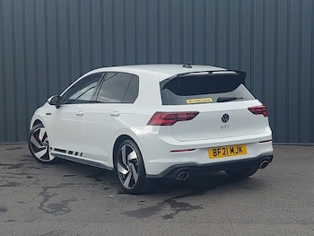 Used Volkswagen Golf 2021 for sale - 76387961: Photo