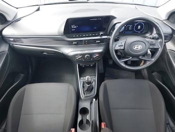 Used Hyundai i20 2025 for sale - 79270424: Photo