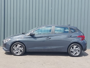 Used Hyundai i20 2025 for sale - 79270424: Photo