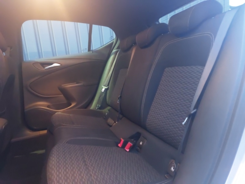 Used Vauxhall Astra 2017 for sale - 76911704: Photo 6