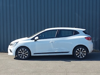 Used Renault Clio 2021 for sale - 78428434: Photo