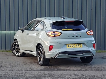 Used Ford Puma 2025 for sale - 76699883: Photo