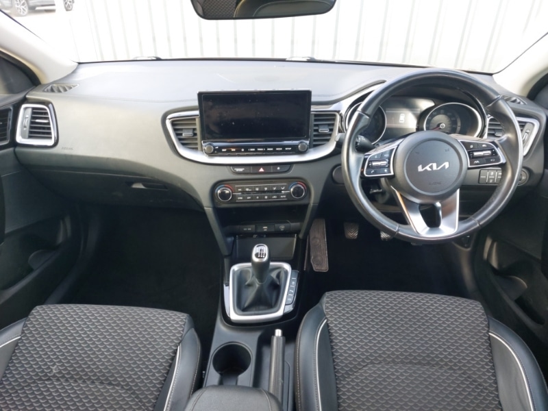 Used Kia Ceed 2023 for sale - 76244296: Photo 2