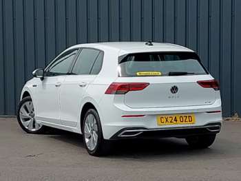 Used Volkswagen Golf 2024 for sale - 75022632: Photo