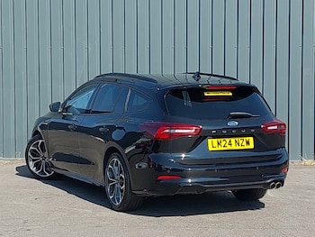 Used Ford Focus 2024 for sale - 79020448: Photo