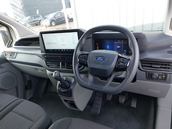 Used Ford Transit Custom 2024 for sale - 79586683: Photo
