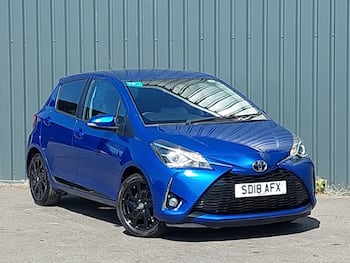 Used Toyota Yaris 2018 for sale - 79743312: Photo