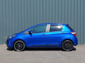 Used Toyota Yaris 2018 for sale - 79743312: Photo