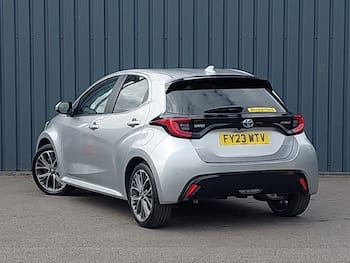 Used Toyota Yaris 2023 for sale - 79870078: Photo