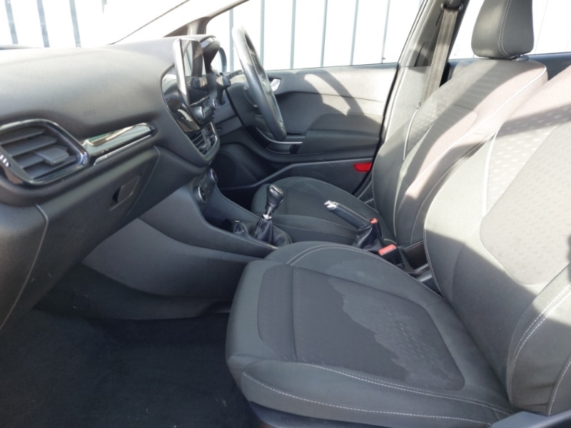 Used Ford Fiesta 2018 for sale - 76708017: Photo 5