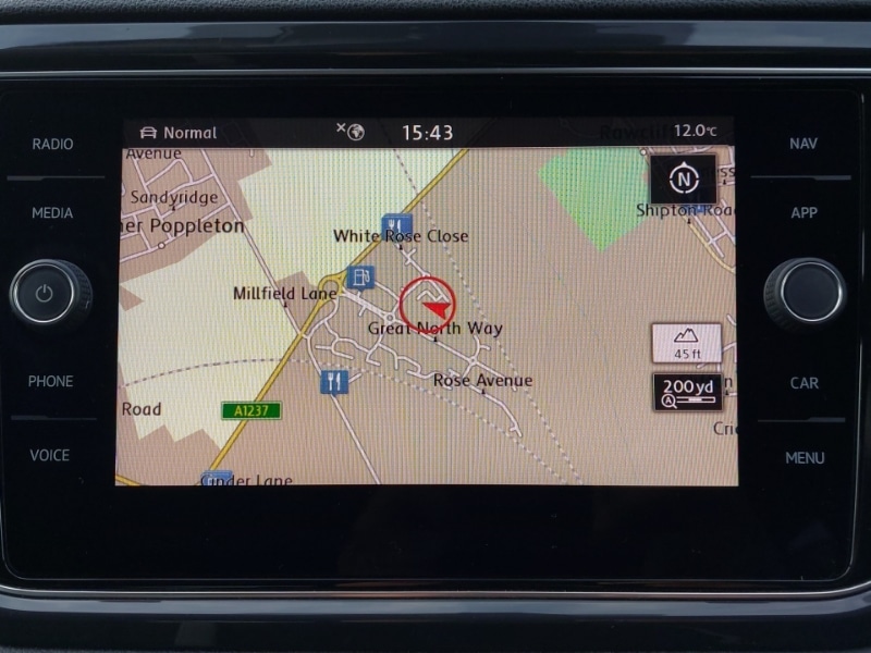 Used Volkswagen T-Roc 2018 for sale - 76408133: Photo 11