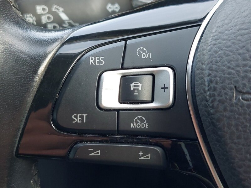 Used Volkswagen T-Roc 2018 for sale - 76408133: Photo 13