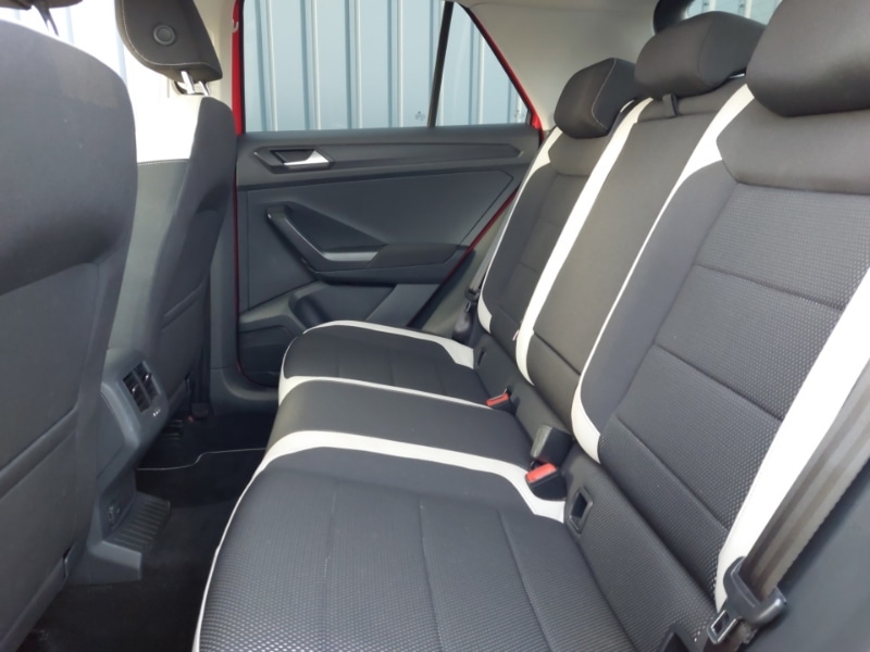 Used Volkswagen T-Roc 2018 for sale - 76408133: Photo 6