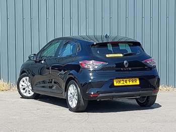 Used Renault Clio 2024 for sale - 74705929: Photo