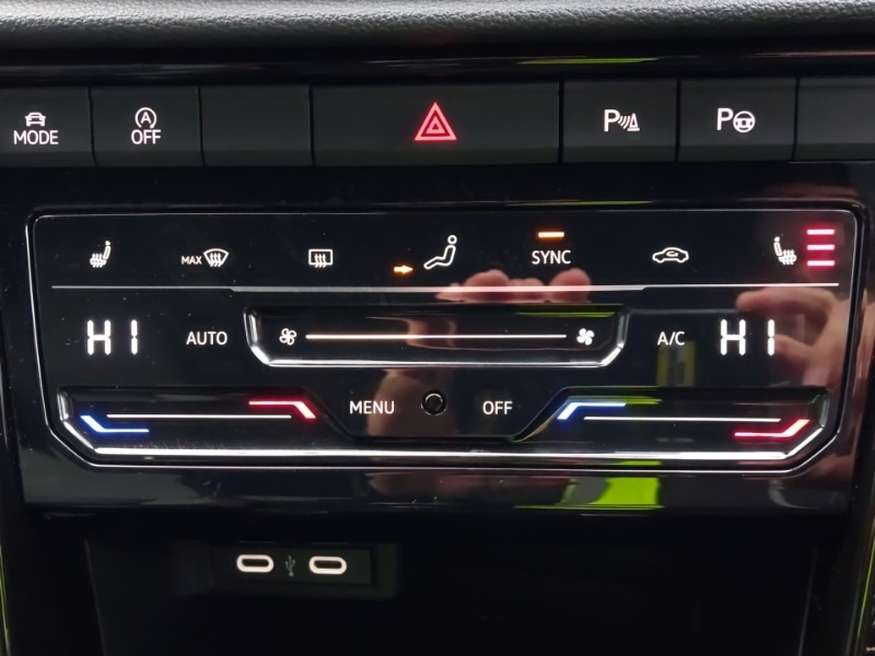 Used Volkswagen T-Roc 2025 for sale - 77252279: Photo 15