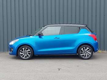 Used Suzuki Swift 2023 for sale - 74943981: Photo