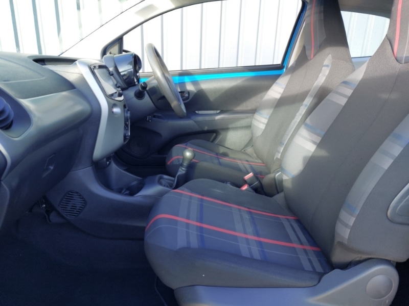 Used Peugeot 108 2015 for sale - 76602344: Photo 5