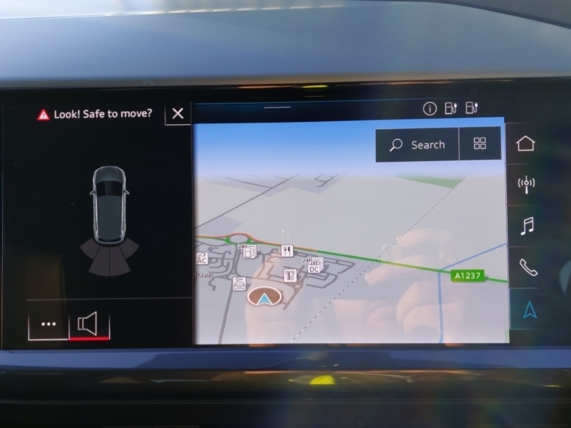 Used Audi Q4 e-tron 2023 for sale - 77086725: Photo 10