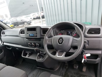 Used Renault Master 2023 for sale - 77518542: Photo