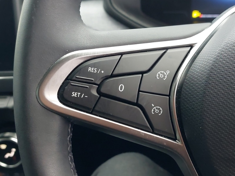 Used Renault Clio 2025 for sale - 77822855: Photo 12