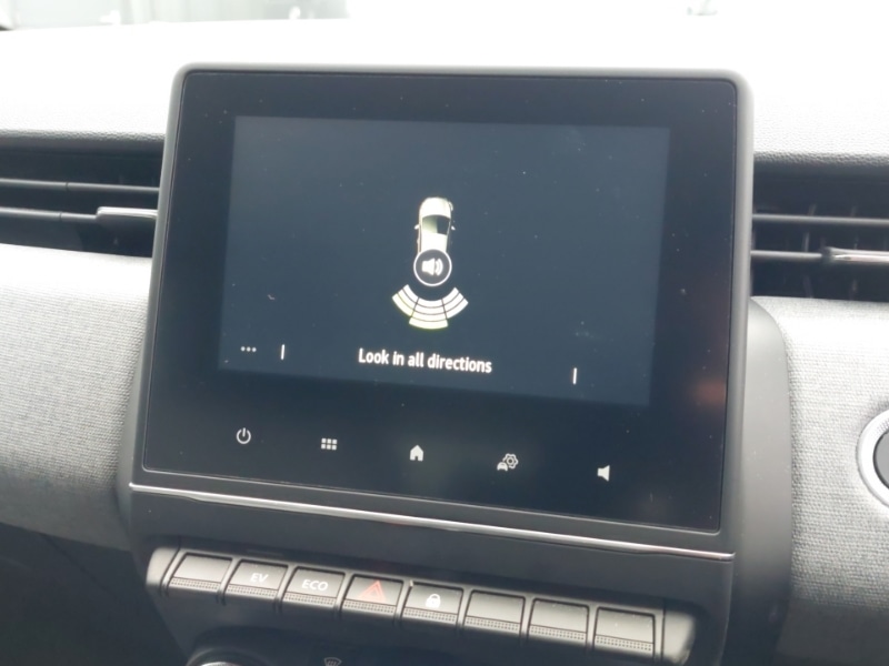 Used Renault Clio 2025 for sale - 77822855: Photo 17