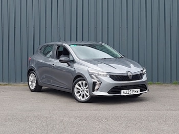 Renault Clio feature image