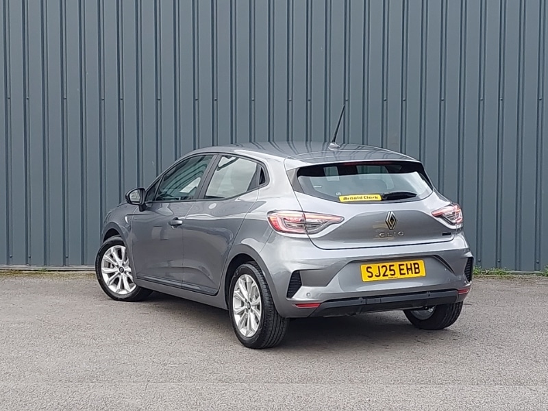 Used Renault Clio 2025 for sale - 77822855: Photo 3