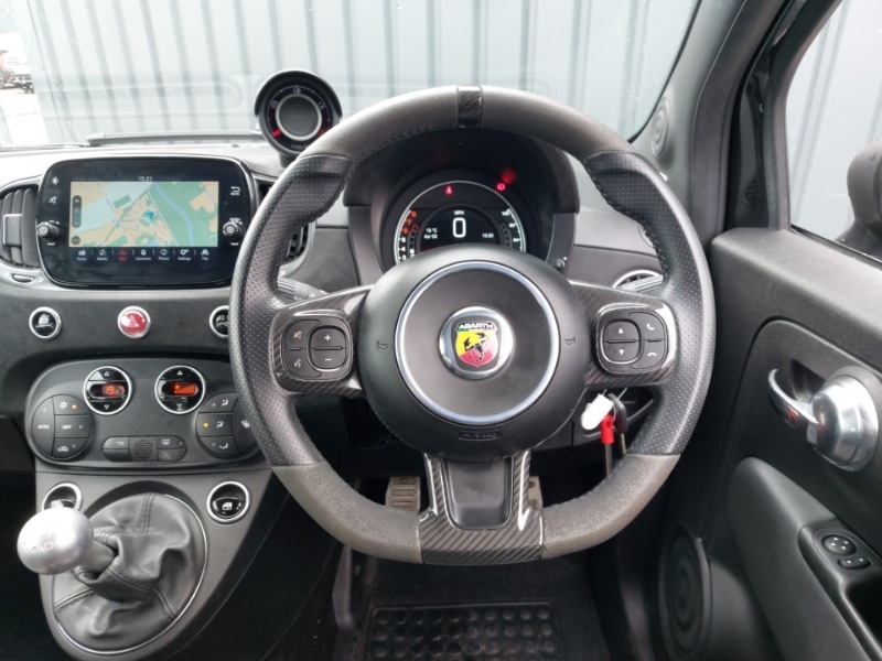 Used Abarth 695 2024 for sale - 78151667: Photo 7