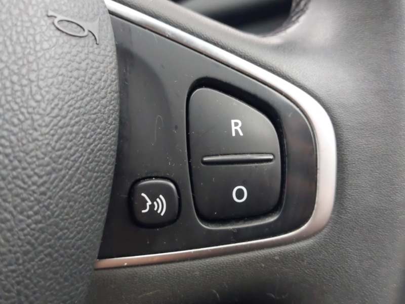 Used Renault Clio 2018 for sale - 77761190: Photo 13