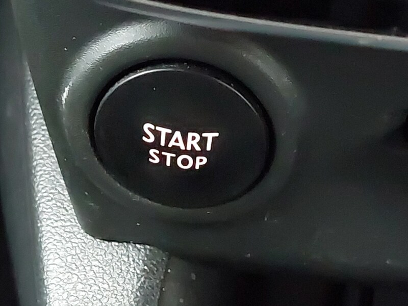 Used Renault Clio 2018 for sale - 77761190: Photo 15