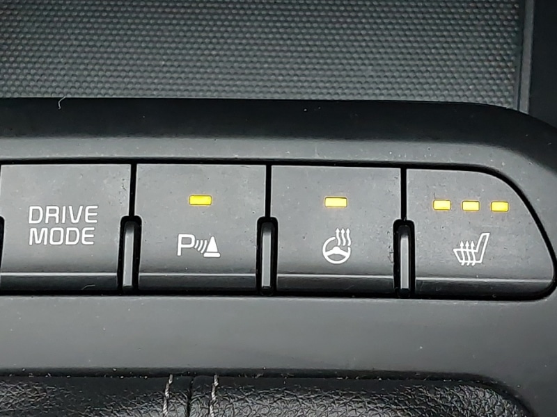 Used Kia Stonic 2022 for sale - 76238352: Photo 16