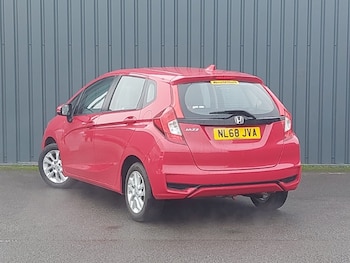 Used Honda Jazz 2018 for sale - 77448788: Photo